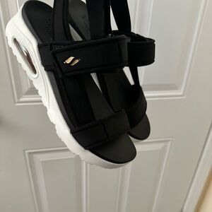 Skechers Women Uno Summer Stand2 Sandal